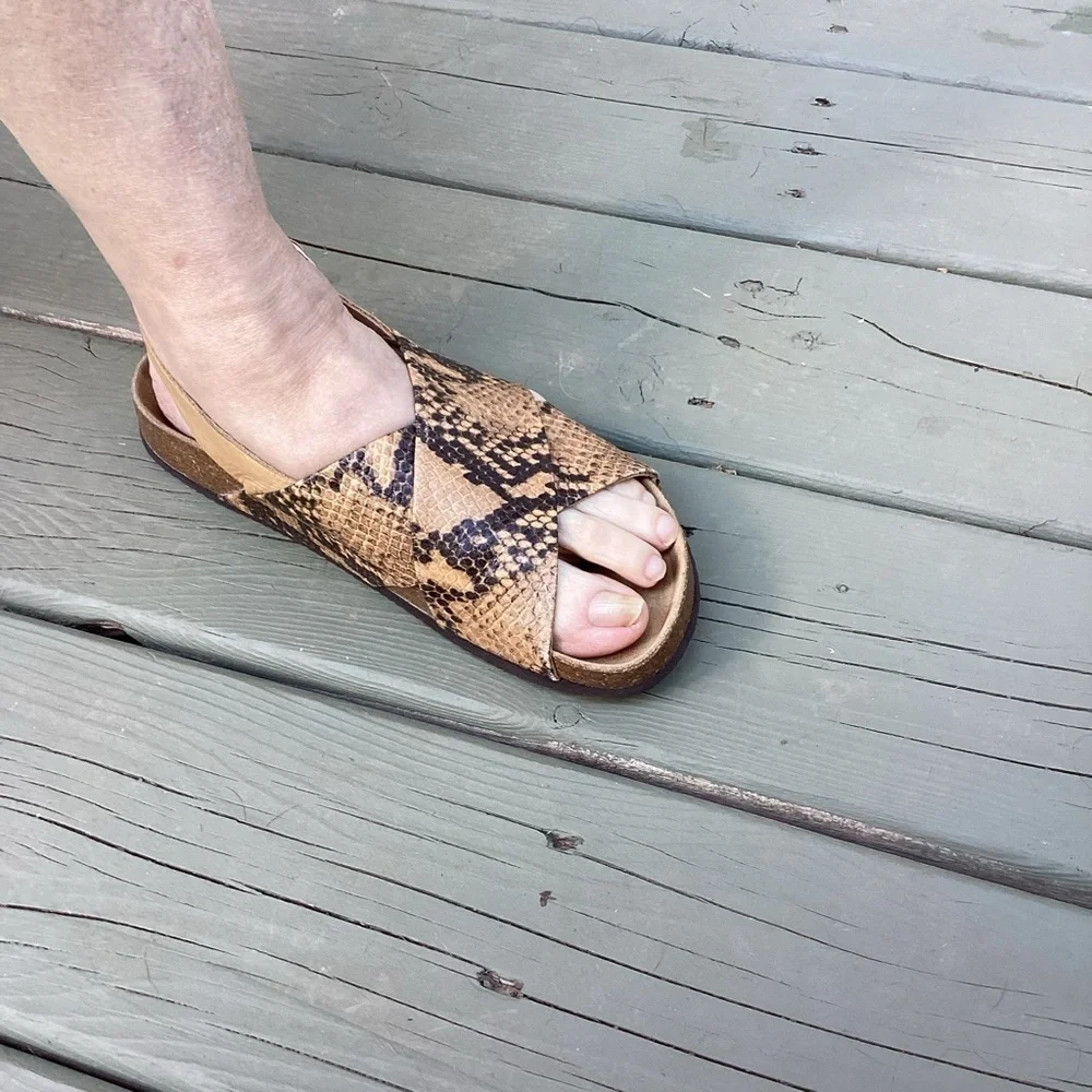 Zara Snakeskin Sandals - Picture 3 of 4